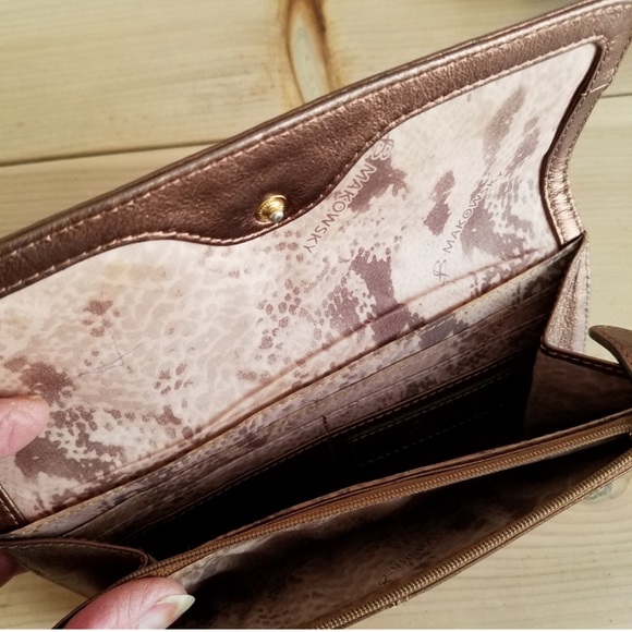 B. Makowsky Metallic Bronze Leather Wallet - Picture 7 of 7